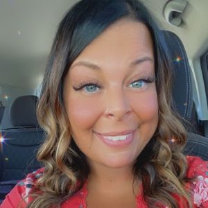 Meet your Posher, Alyson